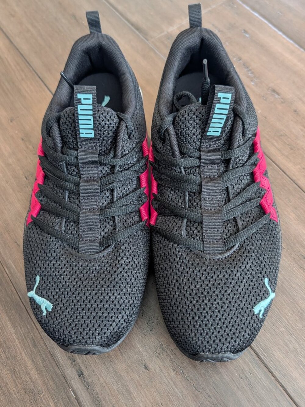 Like New * Puma Womens Athletic Shoes 7.5